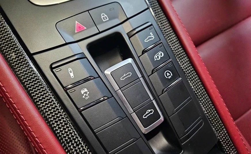 Porsche 718 2.0 2020 года с пробегом 10707 км