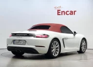 Porsche 718 2.0 2022 года с пробегом 17659 км