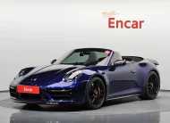 Porsche 911 Carrera 4 GTS Cabriolet 2024 года с пробегом 2126 км