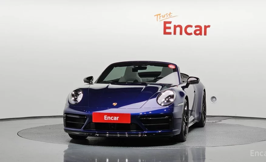 Porsche 911 Carrera 4 GTS Cabriolet 2024 года с пробегом 2126 км